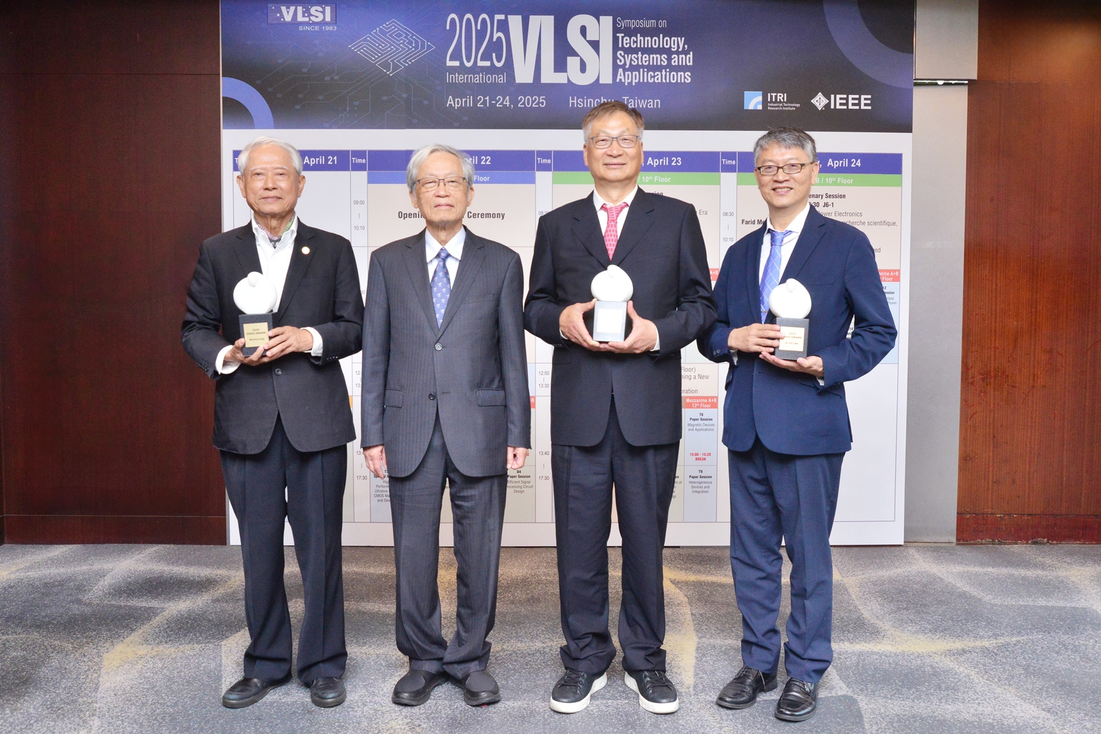 化工系傑出校友梁茂生董事長榮獲2025年ERSO Award