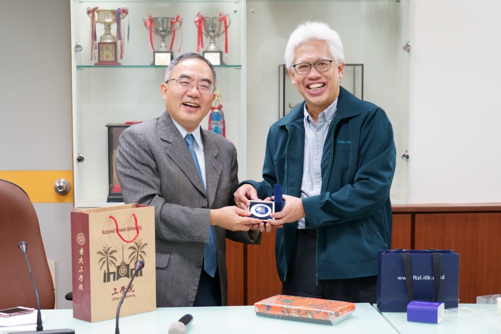 20191003_臺大工學院與印&#23612;萬隆理工學院洽談雙聯學位合作